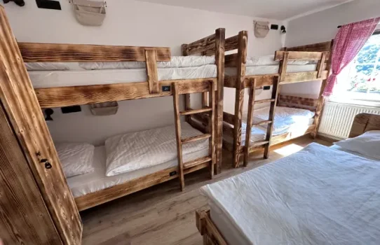 hostel-ribno-apartma-bunk-beds