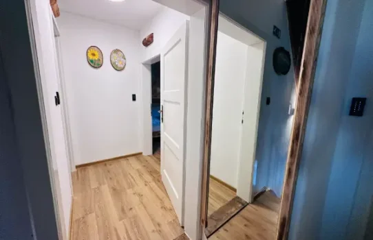 quadraple-room-with-shared-bathroom4